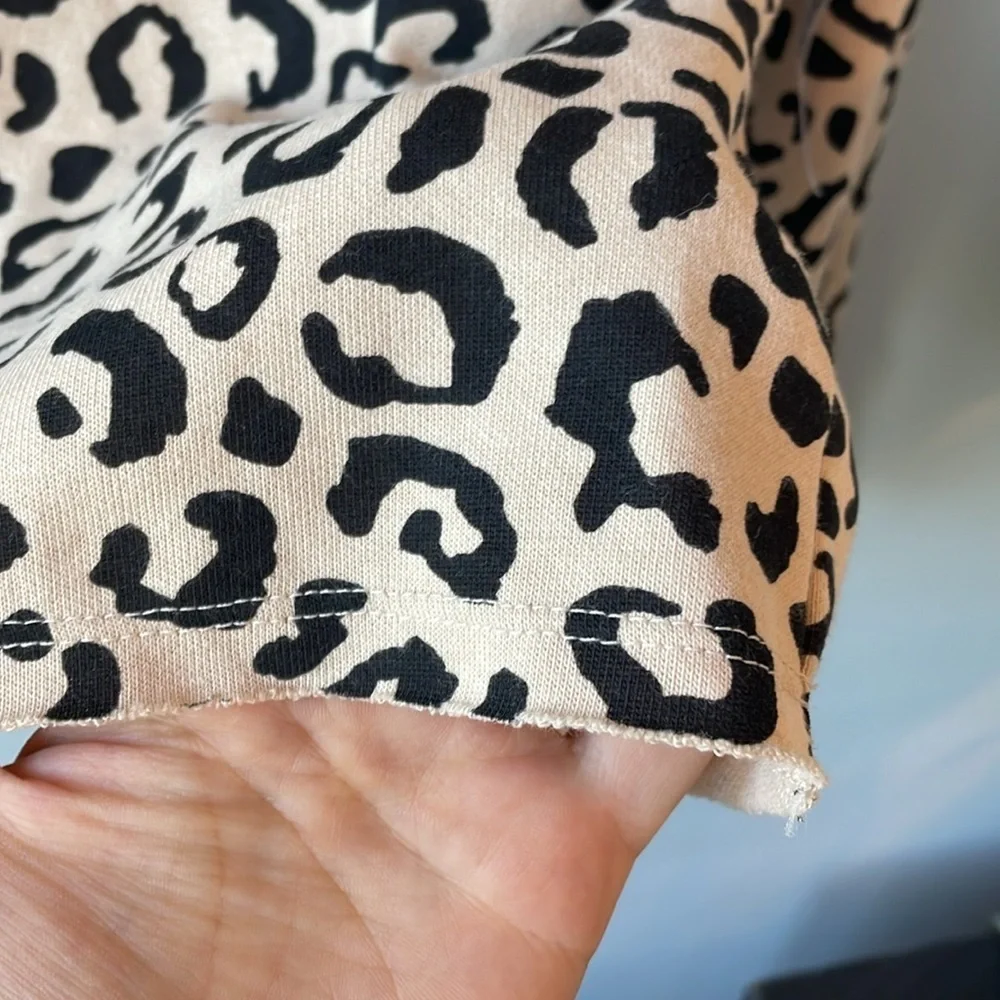 NWT Old Navy Girls Cheetah‎ Sweater